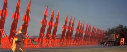 电影007里的中国地缘！