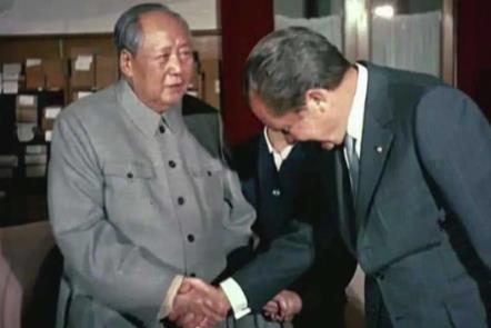 国际形势出现重大变化，美国全力绞杀中国！中国应如何应对？