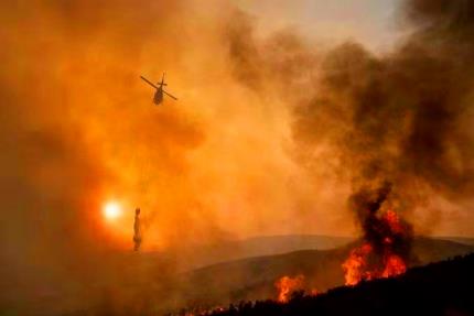 漫天大火，美国天灾不断！末日困境的历史规律！