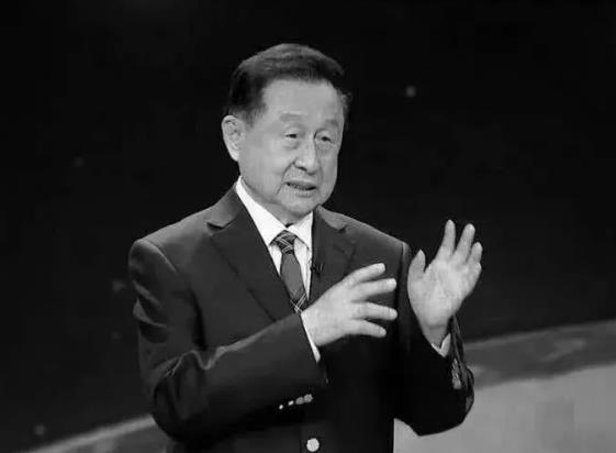 比企业家更重要的是改革家——怀高尚全！