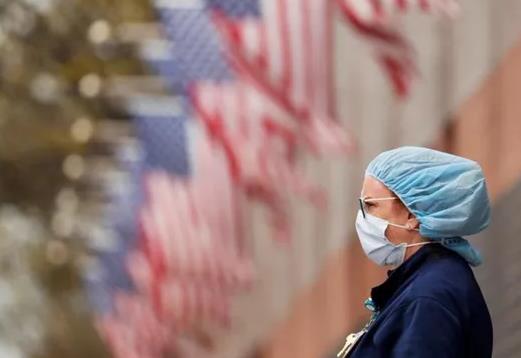 美国已编好病毒溯源的“入侵伊拉克”剧本，要对中国发起总攻了！