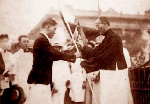 120年，从深渊到巅峰！