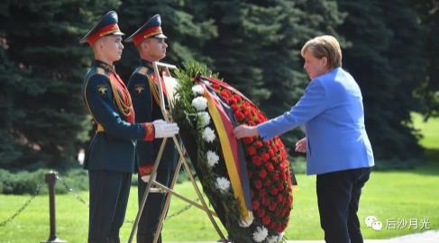 默克尔向普京告别，欧洲“铁娘子”即将谢幕！