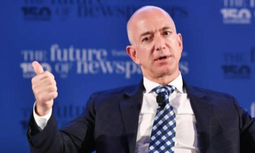 美国印钱，中国创富！