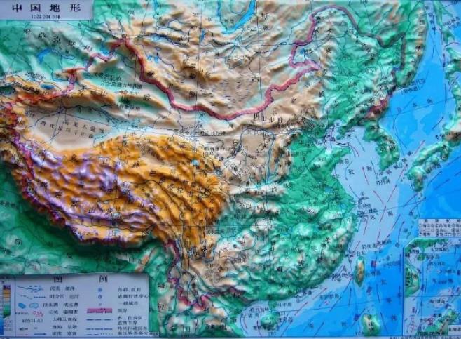 中年危机的美利坚帝国！