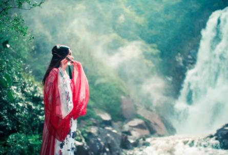 《金瓶梅》最露骨的8句话，识透人性，说透人生！