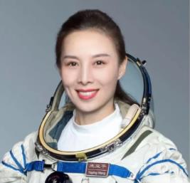 外媒为什么都盯着王亚平！