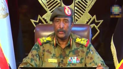 一国军队发动政变，都是美国搞的鬼！