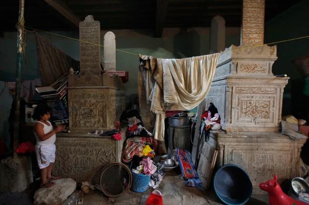 韩国说自己是内卷地狱，埃及人哭了：我们都卷到住坟墓了！