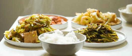 超8小时就是隔夜饭？能否食用主要看一个「标准」！