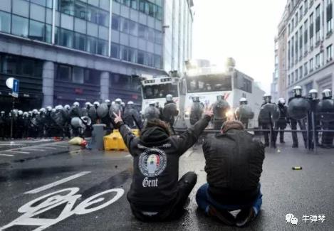 一场大戏正在上演！