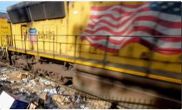 美国的自我否定之路！