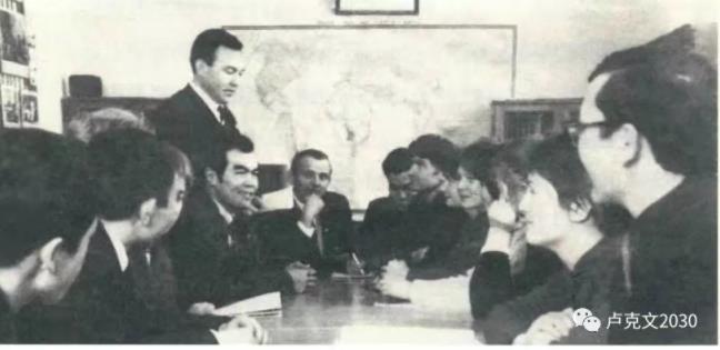 他是怎么在苏联当上可汗的？