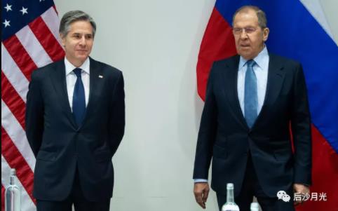 乌克兰嫌弃德国头盔，落到这般下场还认不清自己！