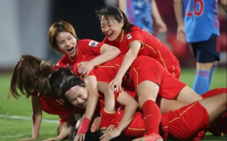 女足为什么能赢？