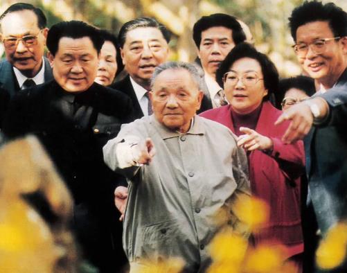 ​纪念邓小平！