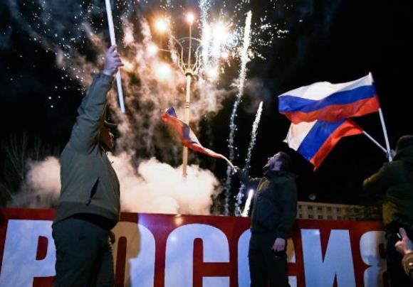 乌东的‘独立’！