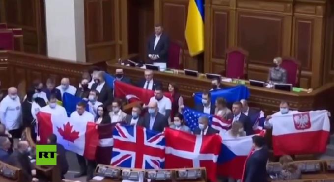 致乌克兰：我热爱和平，但我不同情这个局面！