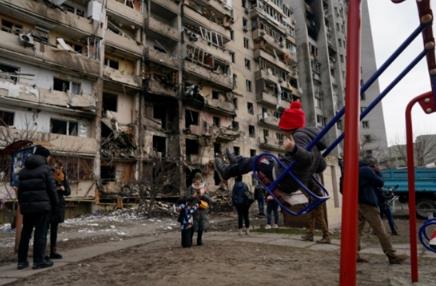 俄乌战争，滑向“更糟糕的时刻”？