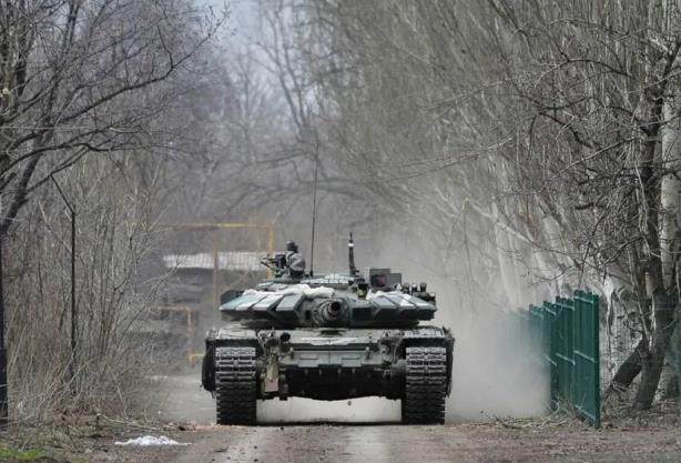 俄罗斯会垮掉吗？五问俄乌冲突！