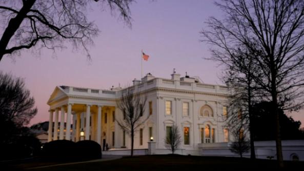 美俄斗法的紧要关头，拜登为什么要来激怒中国？