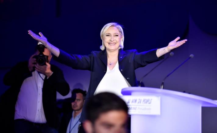 她欲替普京解围！