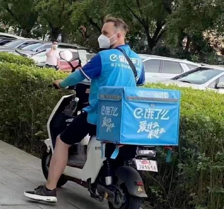 对“毒教材”的反思还远远不够！