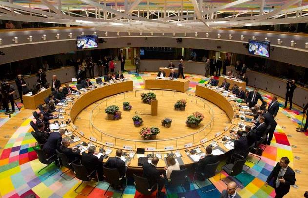 千万不要掉以轻心：俄乌冲突爆发后的欧洲之谜！