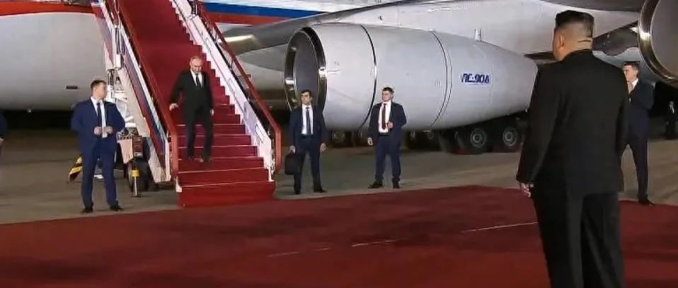 普京的朝越之旅！