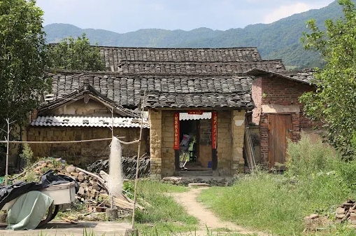禁止宅基地买卖，释放了什么信号？