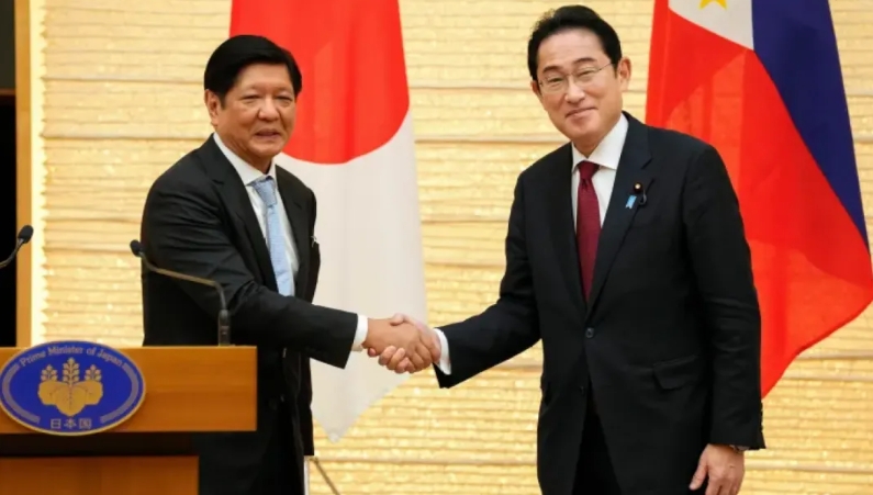 日军将进驻菲律宾？“山东”舰抵近吕宋岛！