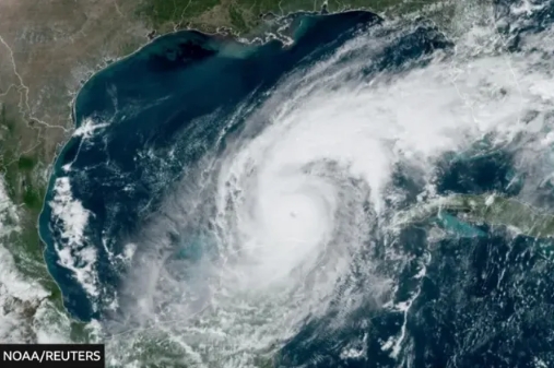 超级飓风千人失踪死亡，撕下拜登哈里斯败家遮羞布！