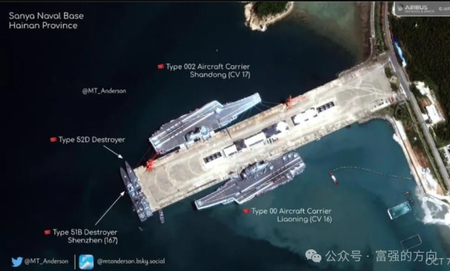 真是猛料，我军双航母同泊三亚，对菲律宾和美国释放强烈信号！