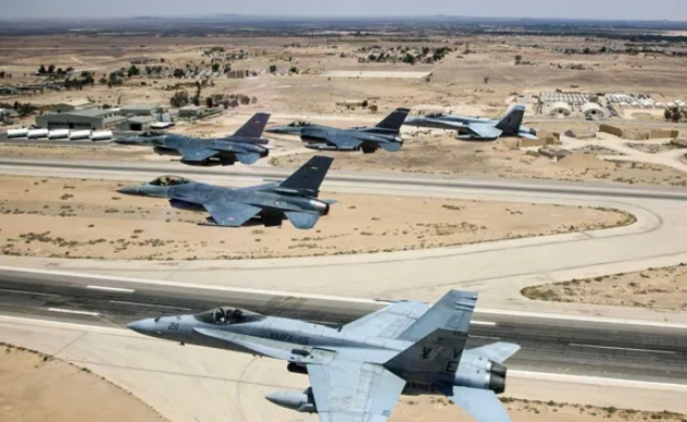 以军出动上百架战机，空袭伊朗！中东局势会失控吗？