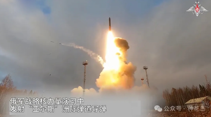 关键时刻，普京助选特朗普！