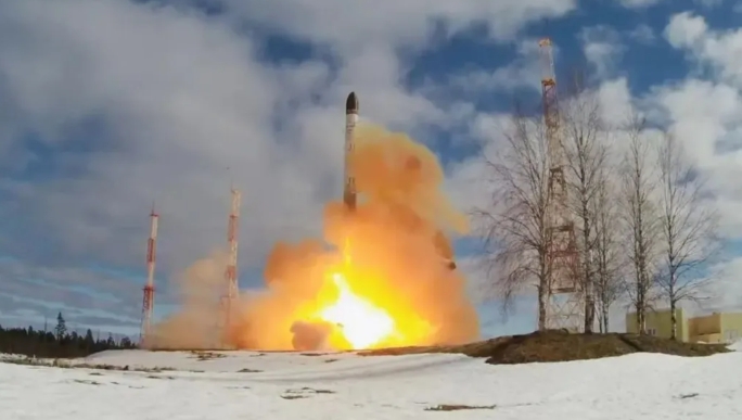 敏感时刻，俄与朝鲜 接连发射洲际导弹！