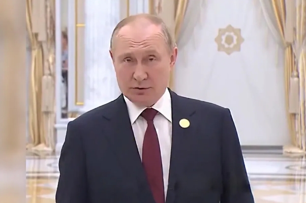 川普要拆散中俄？普京给出了回答！