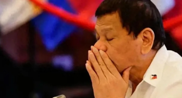 硬汉“认罪”！