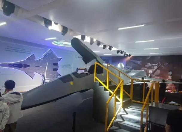 “南天门计划”亮相珠海航展，美元霸权进入崩盘倒计时！