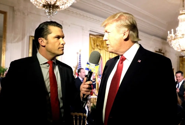 电视主持，要做国防部长！