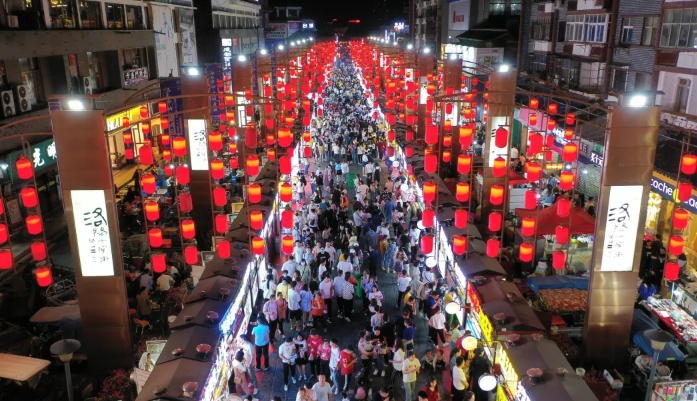 840万人涌入，韩国人挤爆上海！