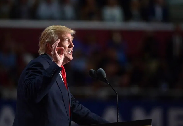 特朗普终于犯下了，最致命的错误！