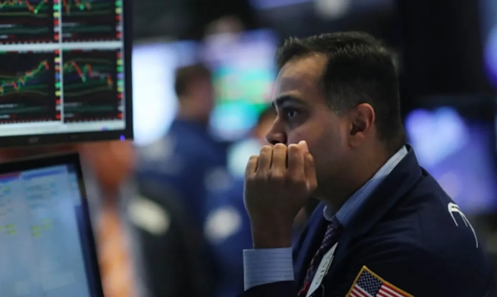 关税104%！川普开始赌命，全世界都在等中国这个大杀器！