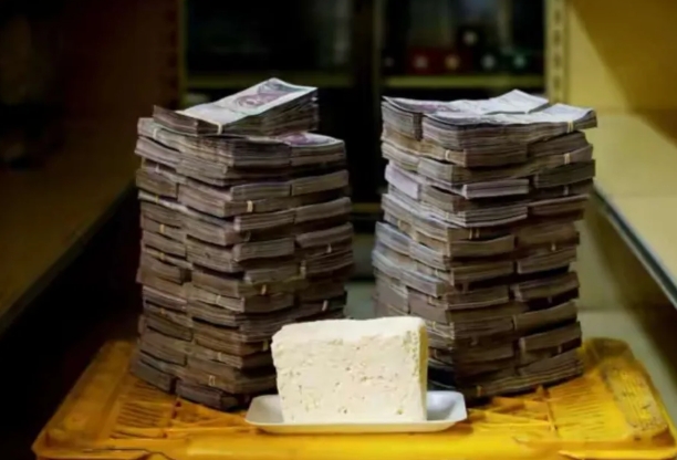 警惕特朗普发动战争！