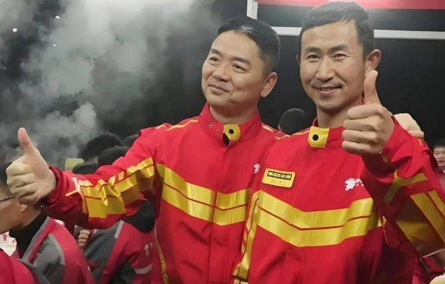 刘强东“亲征”背后的历史规律！