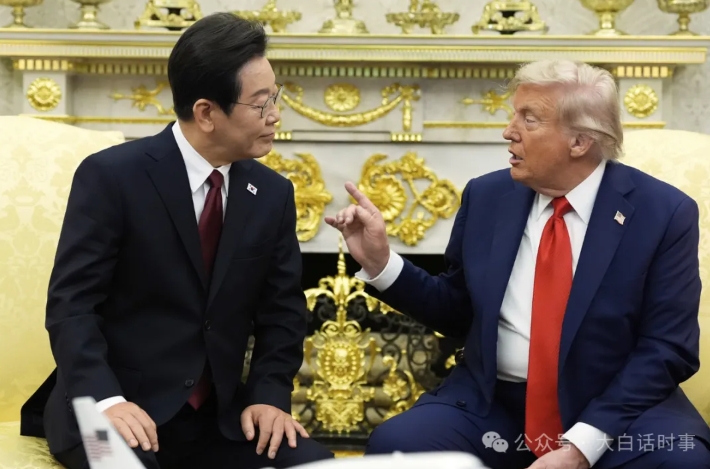 马屁外交流行白宫！