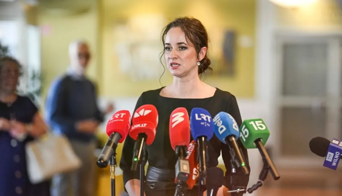 刚刚，欧洲又选出一位“美女”总理！