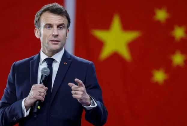 马克龙的芳华！