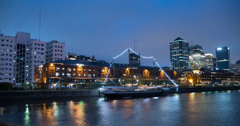 美国犯下致命误判，给了中国人登顶的机会？