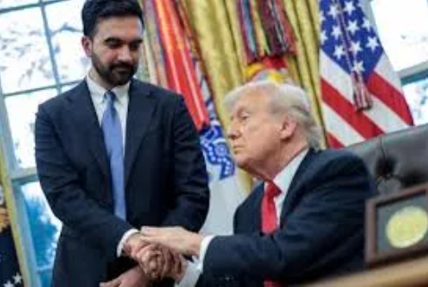 纽约，也要“投共”了？